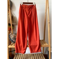 (Liquidation of personal items) CChat 2-cup straight-leg trousers