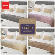 Bedding Depo - Bed Runner Hotel Motif Cloud
