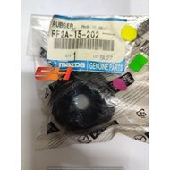 MAZDA 2 / 8 / CX3 RF2A15202 CUSHION radiator lower Genuine Part