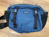 Patagonia 藍色腰包