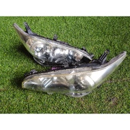 Toyota Wish Zge20 ( HID model) Headlamp head lamp used Japan original part