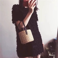 กระเป๋าถือ ถูกที่สุดกระเป๋าสาน ผักตบชวา(กระเป๋าสานฟาง)  น่ารัก ชิคๆคูล Straw bag SWEETYOU 6*6