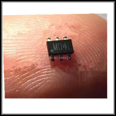 2pcs / NEW original for Canon 70d motherboard power chips power IC M04