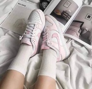 👟Nike Dunk Low "Pink Paisley" 珍珠粉白/櫻花粉 FD1449-100 女鞋