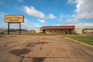 Town &amp; Country Motel Bossier City by OYO