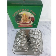 Collectibles - USED Nordic Ware 3-D Christmas Tree Cake Pan