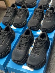 現貨 Hoka Bondi 8 Wide 2E 男裝 全黑 跑鞋