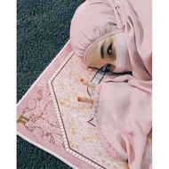 ❄️Telekung Cotton Daniya Iman dan Amal Naelofar Inspired❄️