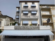 倫格馬勒酒店 (Hotel Lungomare)