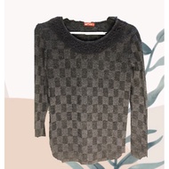 preloved baju kelabu cantik