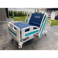 3 cranks hospital bed complete accessories Good quality hospital bed