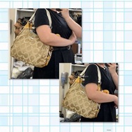 Coach Vintage Hobo Bag✨