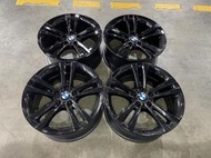 【台灣輪胎王】中古 BMW 正原廠 18吋 5X120 8J ET34 亮黑 極新