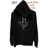 Second Hand United athle Black Hooded Sweater Thin Fabric