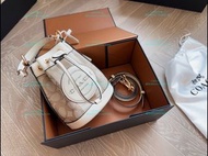 COACH 手袋 銀包 背囊 禮物  Coach 新款 Dempsey 系列迷你水桶包 酒紅色系列  77