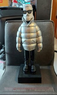 Mr. MONCLER FIGURE 潮牌 公仔 擺設 2017 Moncler x Krink  19" Figure
