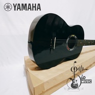 Yamaha Acoustic Guitar