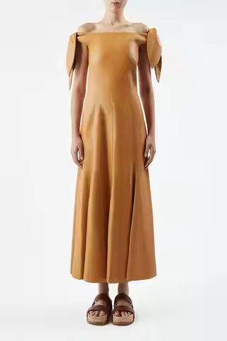 New Gabriela Hearst Dress Solid Color Designer Handmade Leather Coat Dresses Long