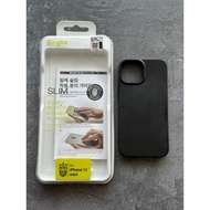Second hand Ringke slim case (Black) iPhone 13 Mini