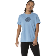 ASICS : 2032D383.400 ASICS SEASONAL GRAPHIC TEE WOMEN เสื้อคอกลมผู้หญิง