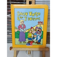 Snow White and the 7 Dwarves - Medium Padded Boardbook