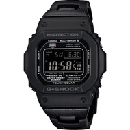 【CASIO 卡西歐】G-SHOCK 經典潮流冷光數位太陽能電波錶(GW-M5610UBC-1)