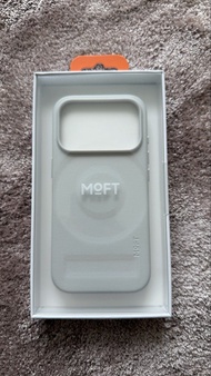 MOFT Snap Case MOVAS for iPhone 17 pro MagSafe Compatible