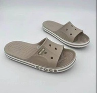 Crocs Bayaband 鏤空保暖洞洞鞋 (秋冬加棉毛毛拖鞋)