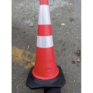 30'' Safety Traffic Pvc Cone/Kon Keselamatan Jalan Raya (READY STOCK)