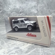 Schuco Schuco 1/64 Land Rover Defender Land Rover Defender Safari Zebra Model Car Model