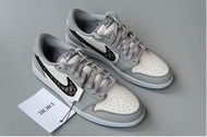Jordan 1 Retro Low Dior
