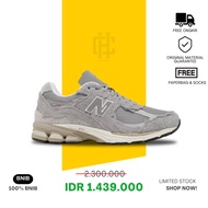 Sepatu NB 2002r Protection Pack Slate Grey 100% BNIB Authentic