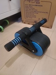 坦克型自動回彈健腹輪