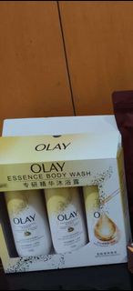OLAY 亮膚彈潤沐浴露