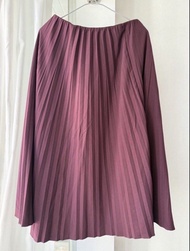 Uniqlo 酒紅色百褶長裙