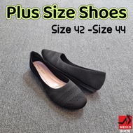 Plus Size Kasut Size Besar Size 42-44 Women Shoes Black R530332(B)