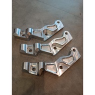 YAMAHA NMAX BREMBO 4POT CALIPER BRACKET FRONT BREMBO READY STOCK