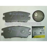 REAR BRAKE PAD D6054 MITSUBISHI PAJERO 3.0 V6 , V4 2.8 3.0 3.5 , V46W 2.8 DIESEL , V43W 3.0 3.5