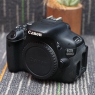Canon 600D BO Body Only DSLR Camera Support Mic External -vg -Likenew