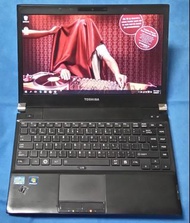 TOSHIBA R930 i5三代獨顯筆電