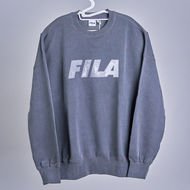 เสื้อกันหนาว FILA - OVERFIT GARMENT DYEING SWEATER