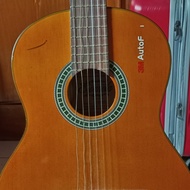 Gitar akustik Espanola bekas