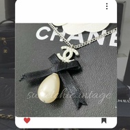 🛍️🎁 26 🔥 4月新品【預訂】 💘 香奈兒 Chanel 水滴形珍珠吊墜蝴蝶結頸鏈🔥 香奈兒熱賣款 香奈兒經典款頸鏈 CHANEL NECKLACE