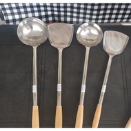 Sudip/senduk Masak Panas Stainless Steel pemegang kayu /LADLE WITH WOOD HANDLE/ BIG LADLE/ TURNER/LA
