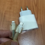 CLEAR UNIVERSAL SILICONE CASE CHARGER IPHONE / IPAD 25W / 20W / 18W / CASE ADAPTOR IPHONE / IPAD 25W