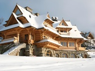 Villa Miodula (Villa Miodula - Krokusy juz sa! Odwiedz Ville Miodula i wybierz sie na spacer wsrod w