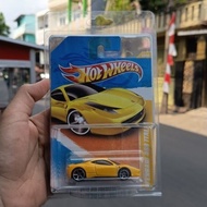 Hot Wheels Ferrari 458 YellowITALIA (Free Protector)