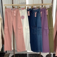 Readystock Chuu Jeans 5Kg Cargo / Celana Cargo Jeans Wanita Bkk Twn