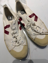 Veja Nova Canvas Sneakers