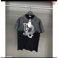 Di O shirt is dark and light H2A777